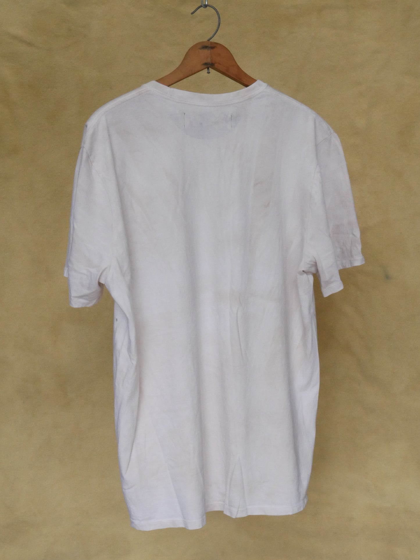 T-SHIRT 01 (ego)