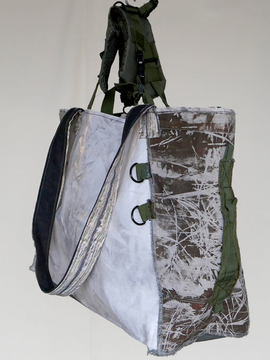 Self-Supporting Whiplash Cargo