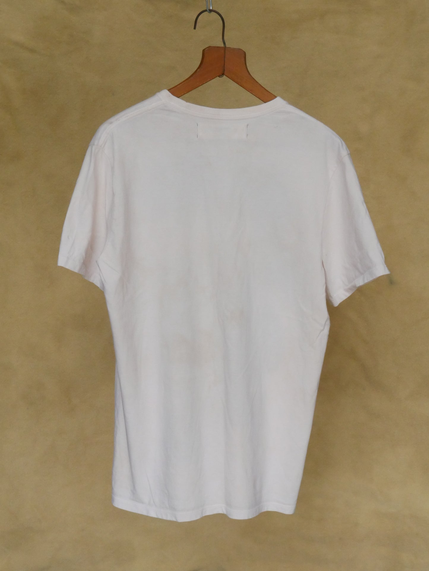 T-SHIRT 02 (id)