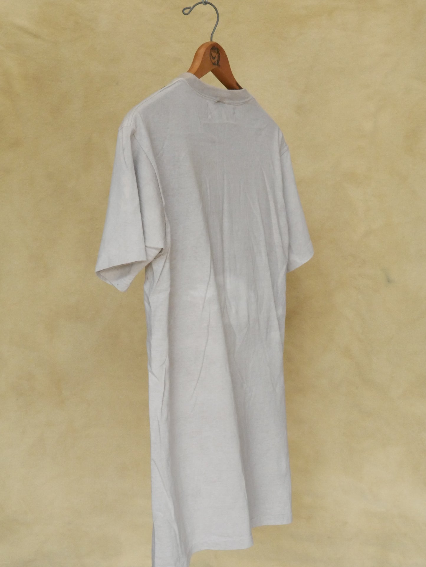 T-SHIRT 05 (id)