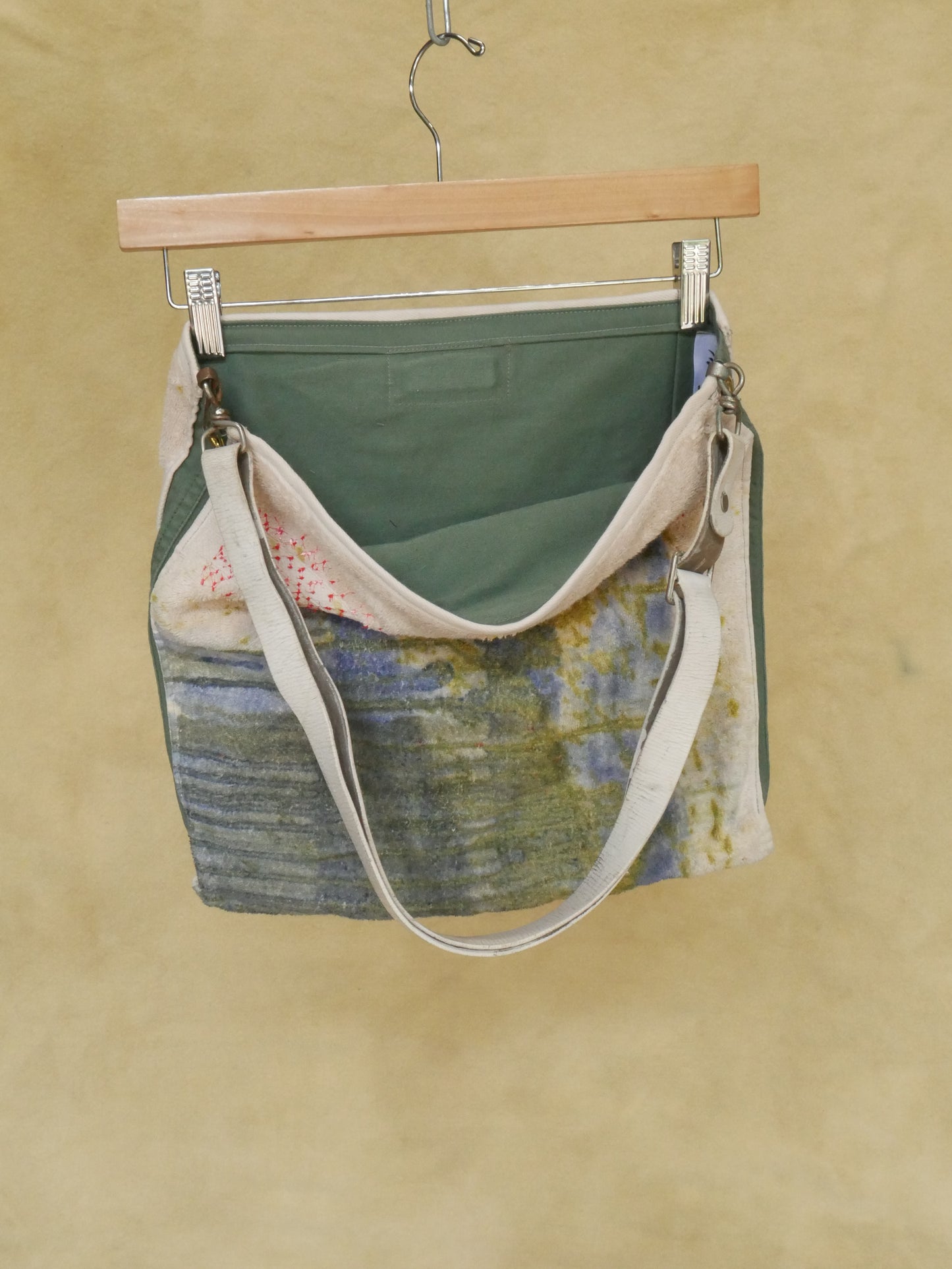 BAG • Paloma Slushie